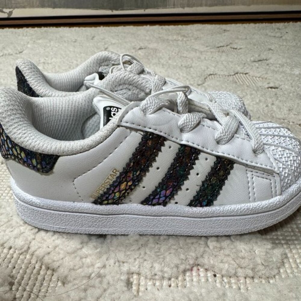adidas ortholite Kid's Black Superstar Sneaker Shoes NWot‎ snake glitter
